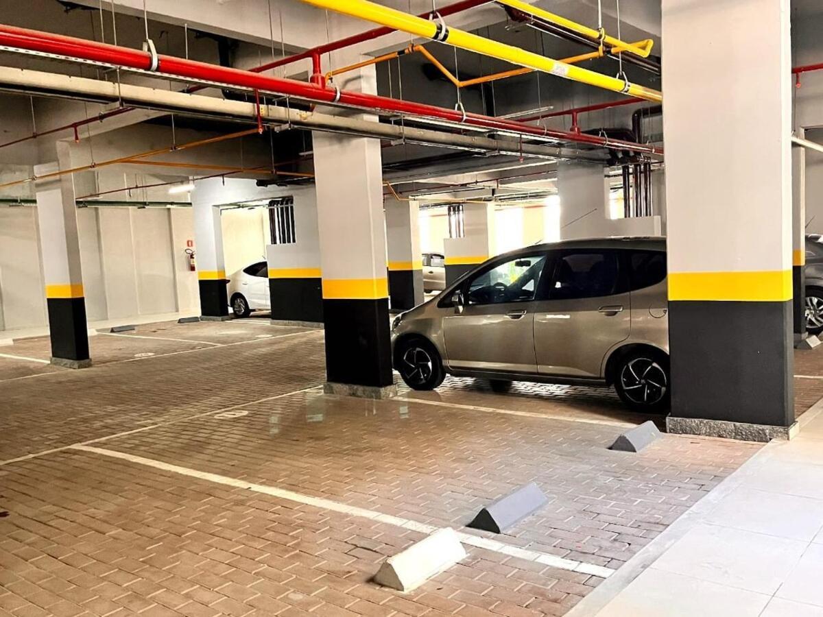 De 2 Quartos, Com Piscina E Ha 10 Km De Copacabana Appartement *